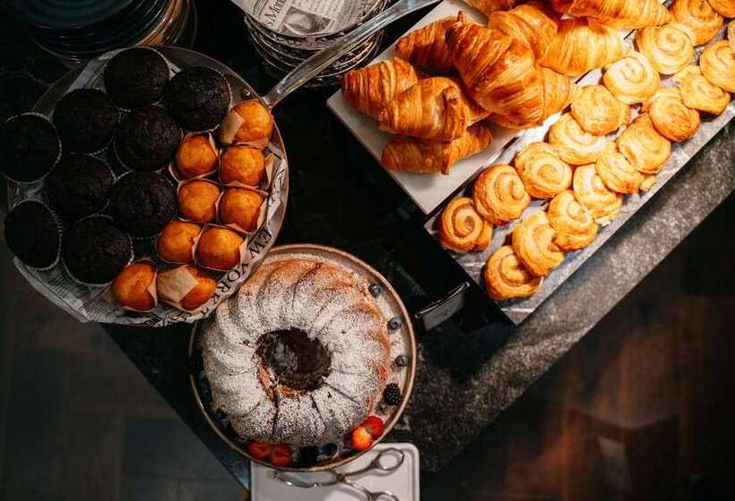 בית מלון כפרי Hilton Vienna Plaza