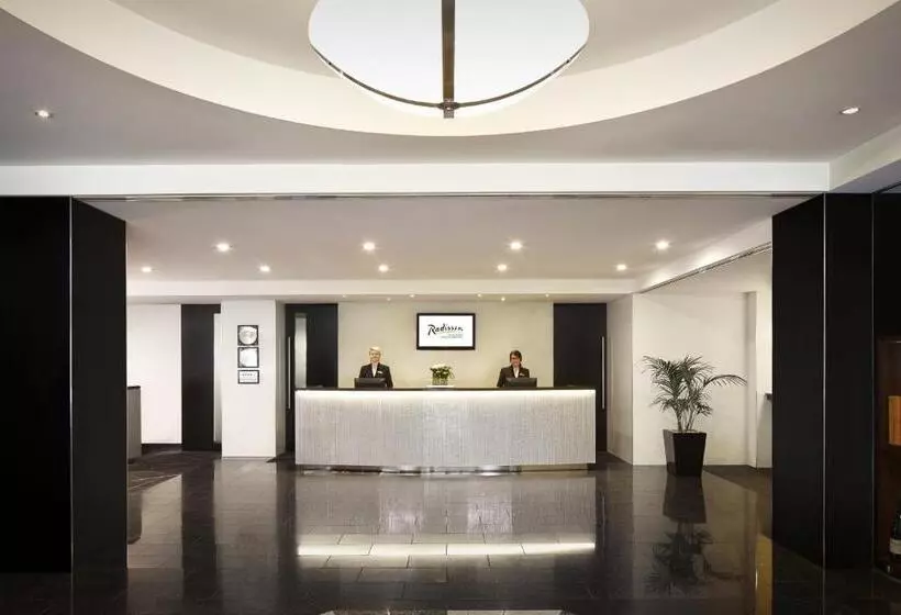 בית מלון כפרי Radisson On Flagstaff Gardens Melbourne