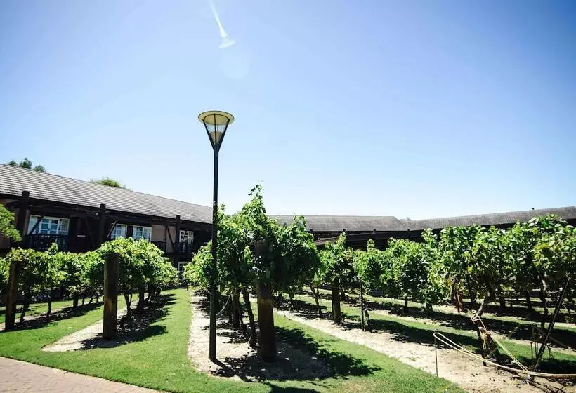 Novotel Vines Resort Swan Valley