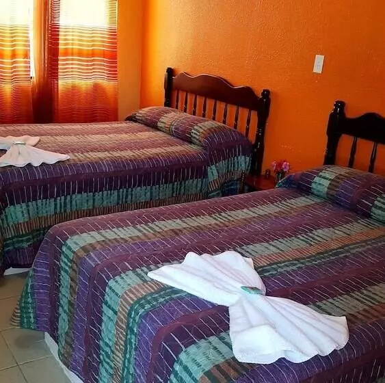 Anchorage Beach Resort Caye Caulker