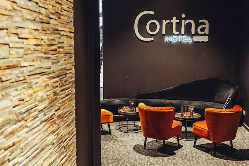 Hotel Cortina
