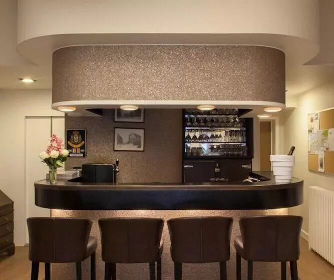 Отель Du Soleil