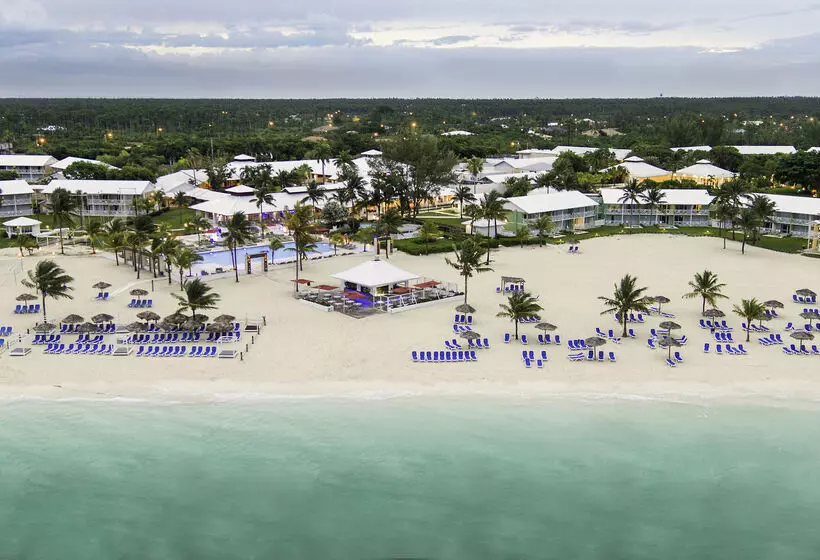 هتل Viva Fortuna Beach By Wyndham, A Trademark All Inclusive