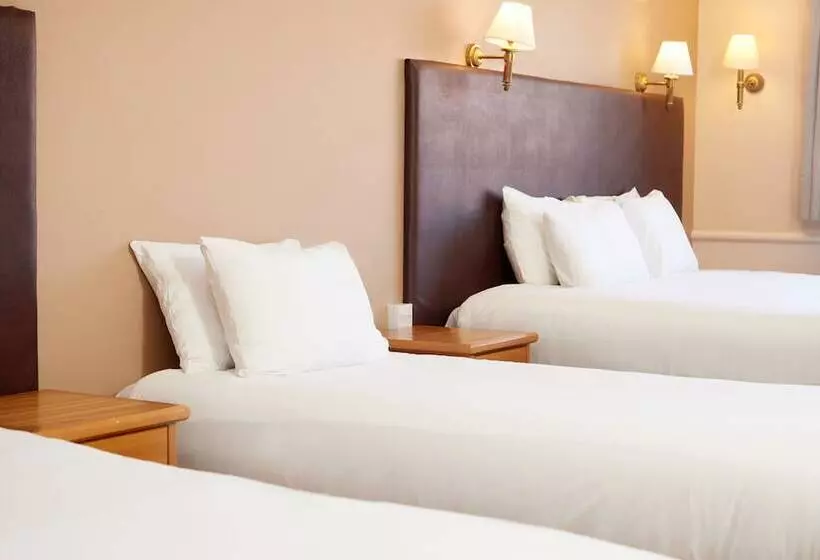 Bear Hotel By Greene King Inns