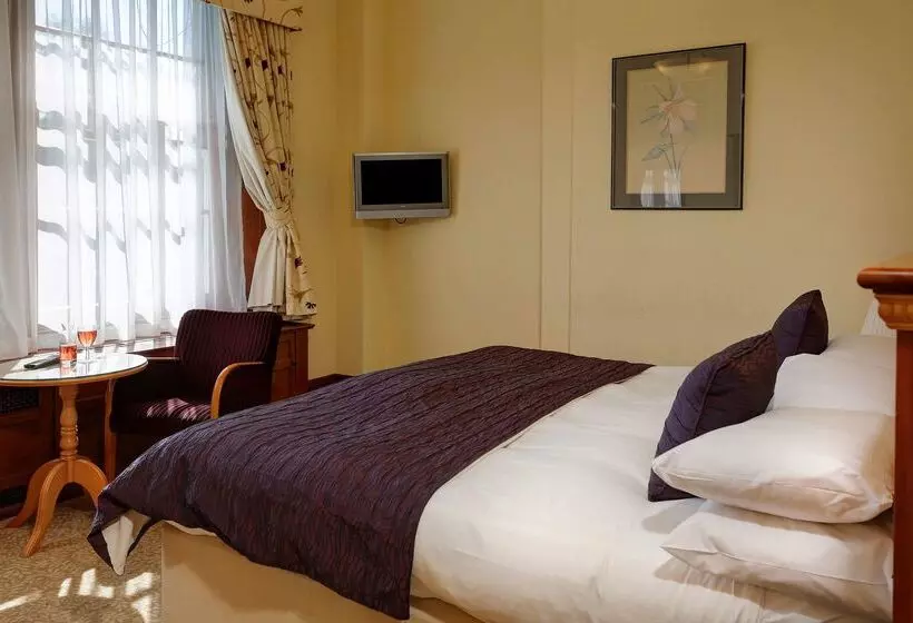 호텔 Best Western Balgeddie House