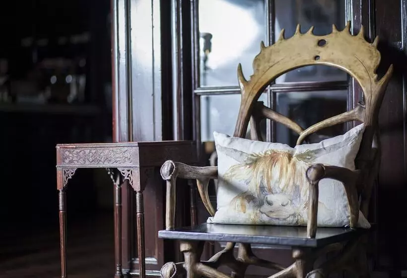 Отель Braid Hills