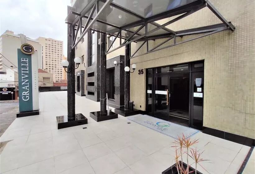 Отель Granville