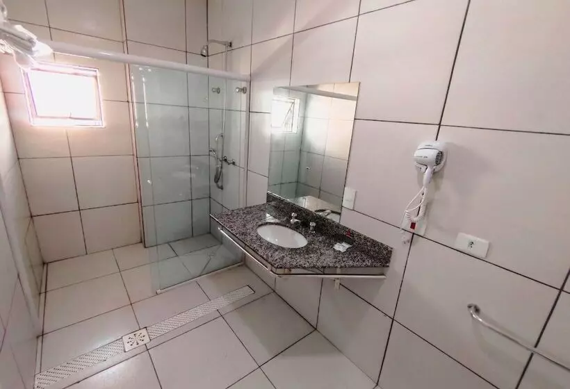 Отель Granville