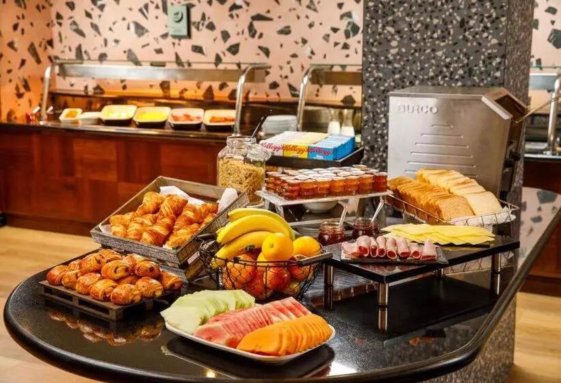 בית מלון כפרי Ibis Styles Bournemouth