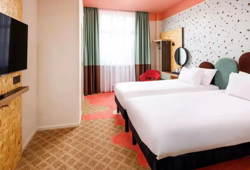 בית מלון כפרי Ibis Styles Bournemouth