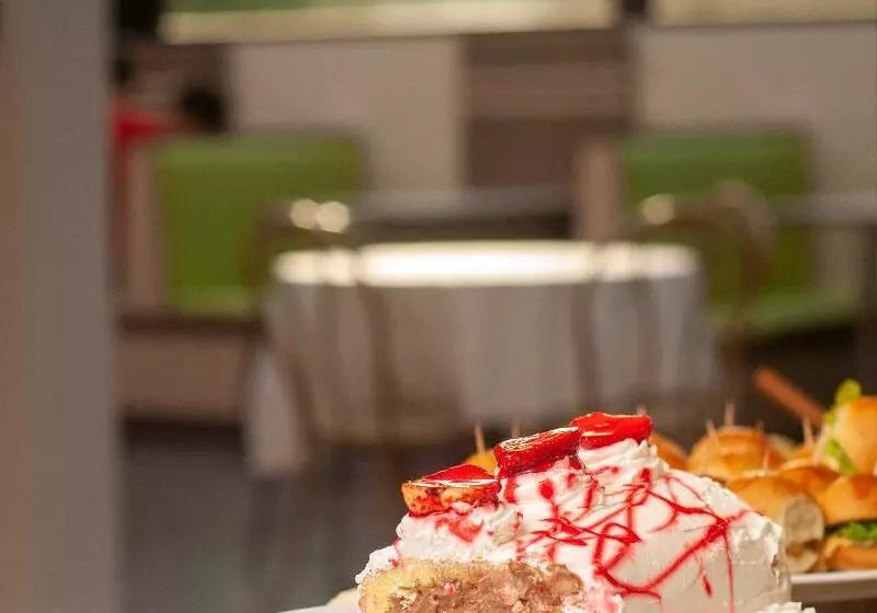 هتل Portinari Centro