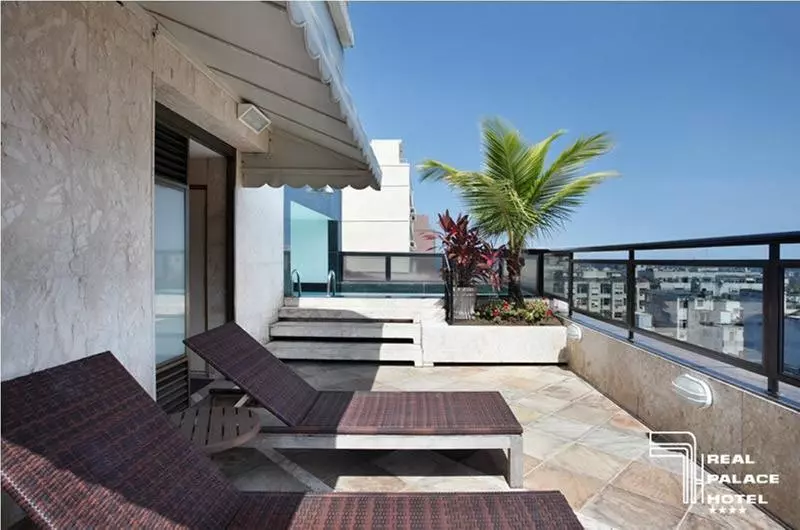 Отель Real Palace