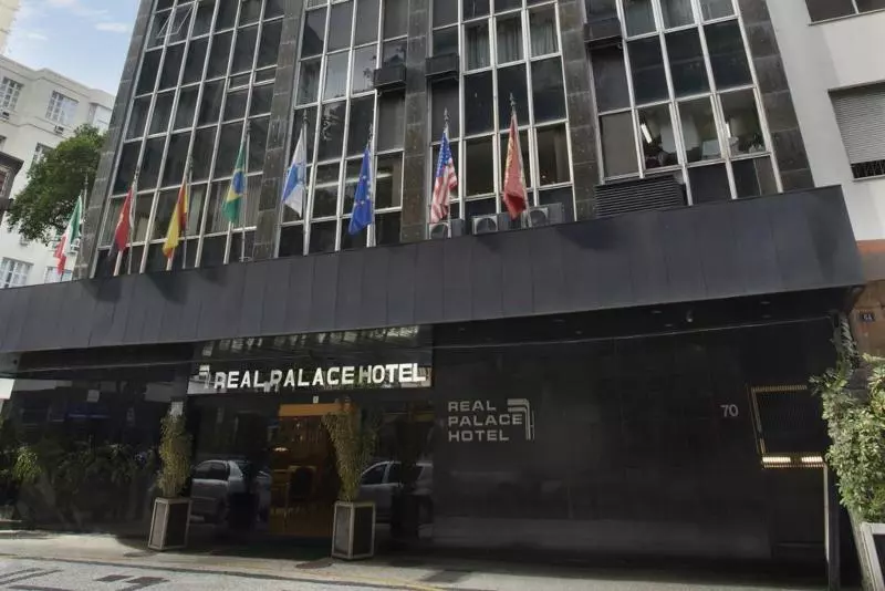 Отель Real Palace