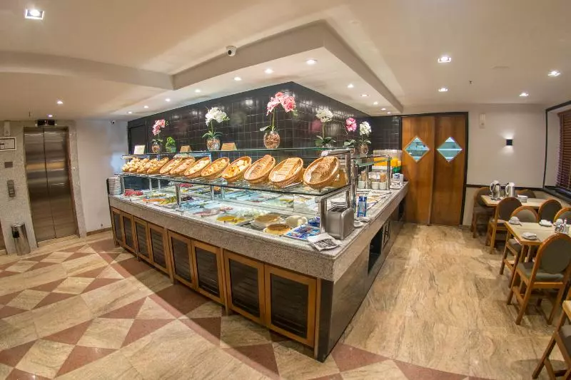 Отель Real Palace