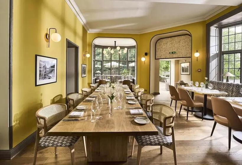 Отель Royal Marine