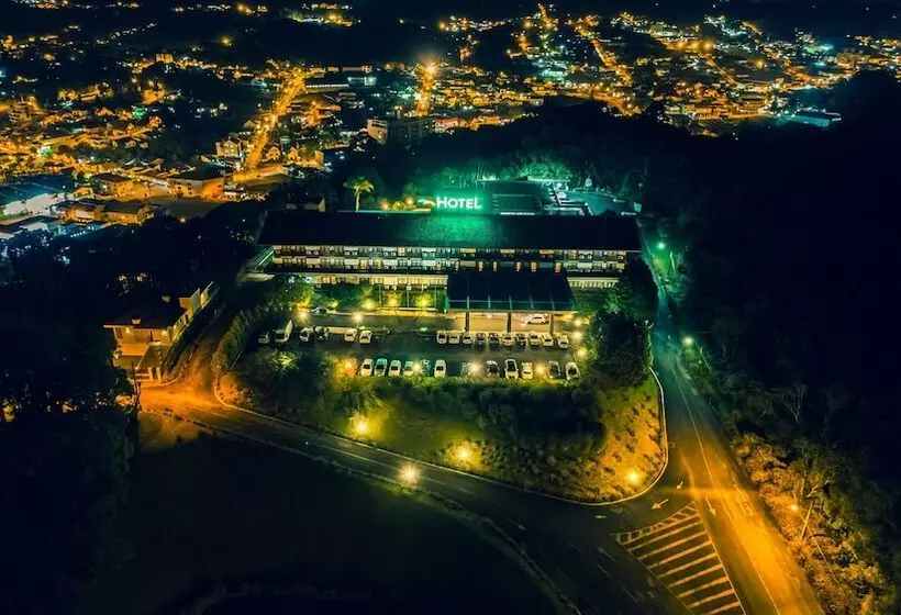 בית מלון כפרי Serra Alta