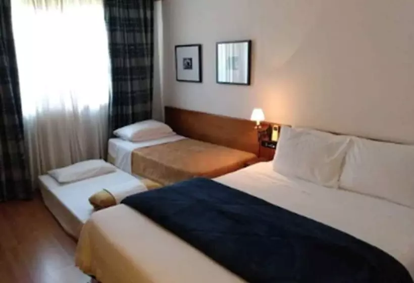 בית מלון כפרי Serra Alta