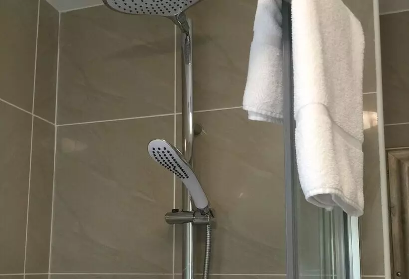 Отель The Station