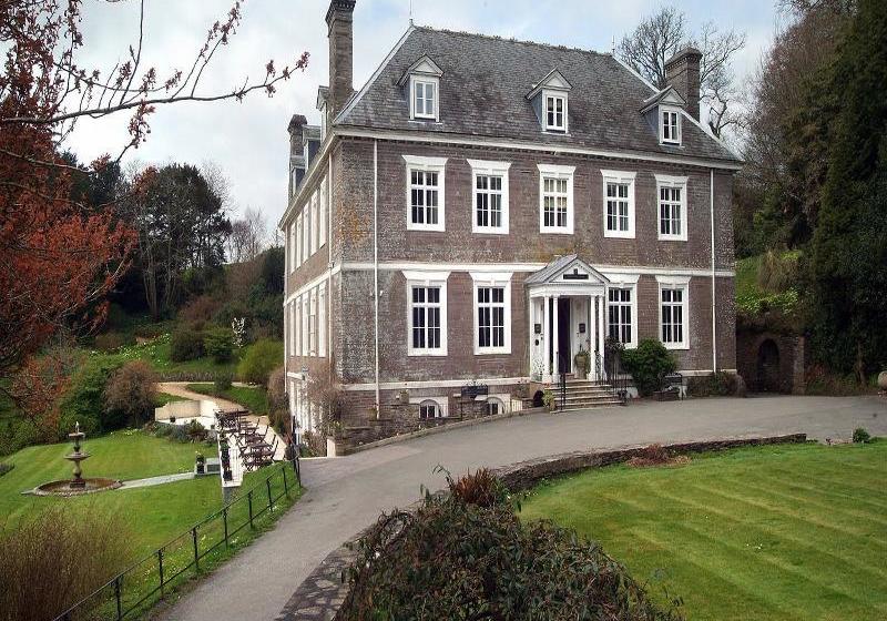 Buckland Tout-Saints Hotel