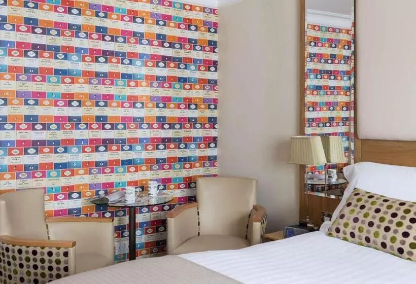 בית מלון כפרי Banbury Wroxton House