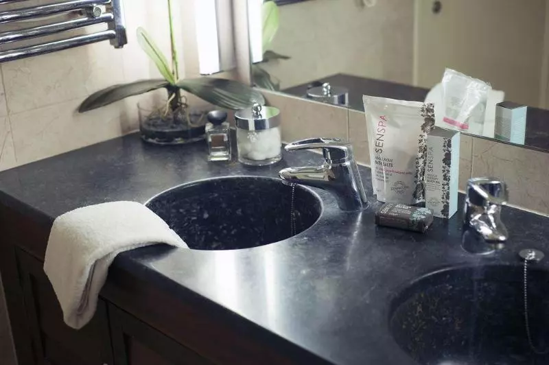 Careys Manor Hotel & Senspa