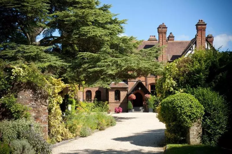 Careys Manor Hotel & Senspa