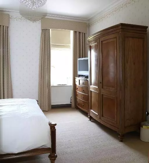 Отель Carnach House