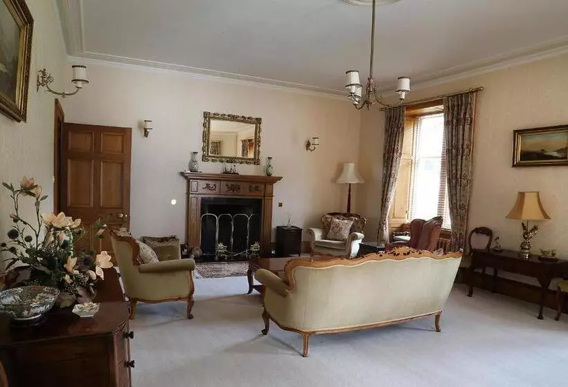 Отель Carnach House