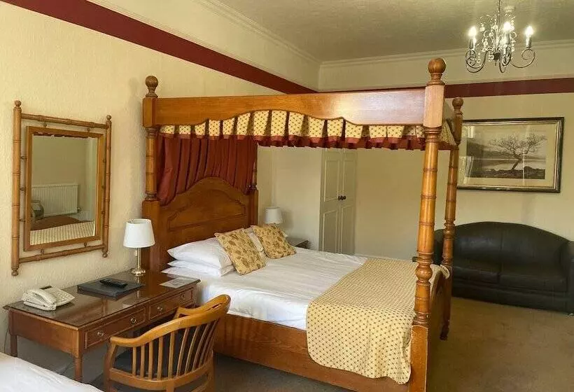 Canterbury Hotel Cottages And Apartment S