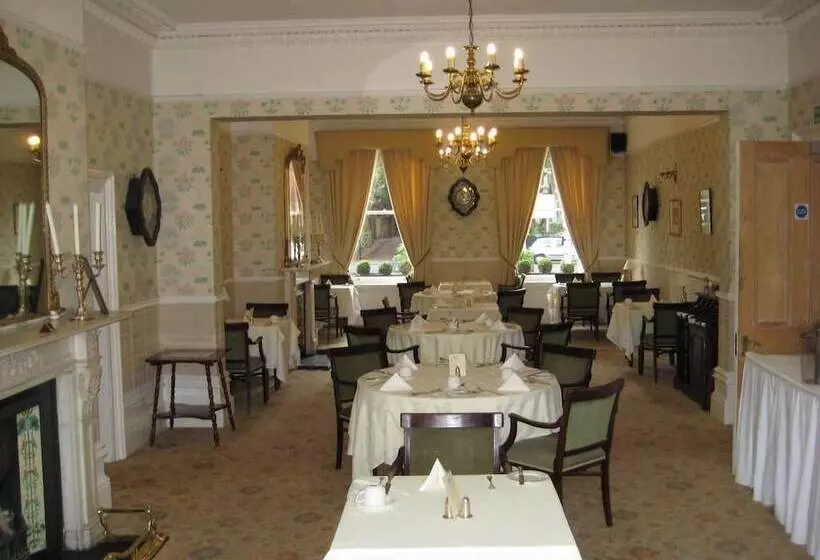 Canterbury Hotel Cottages And Apartment S