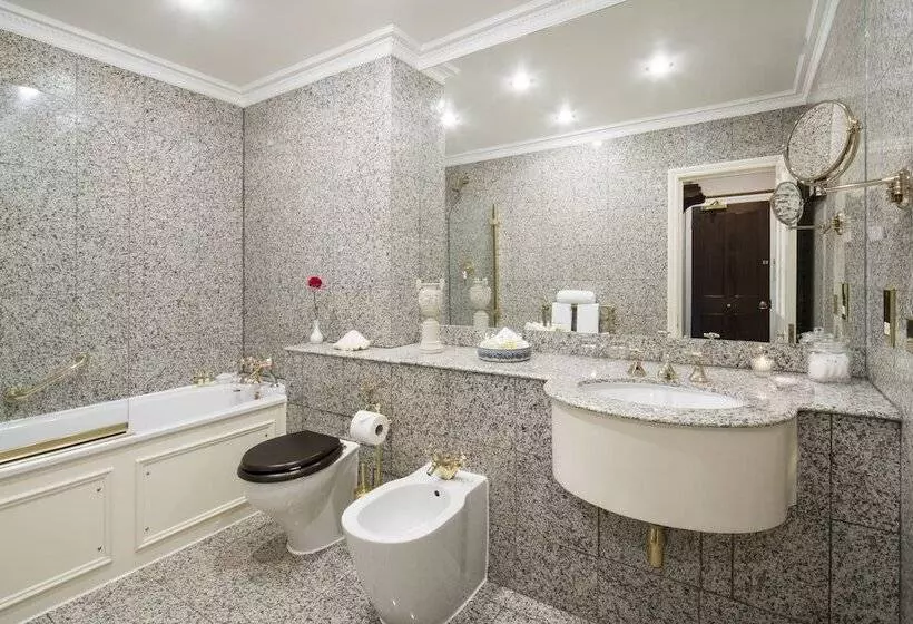 호텔 Egerton House