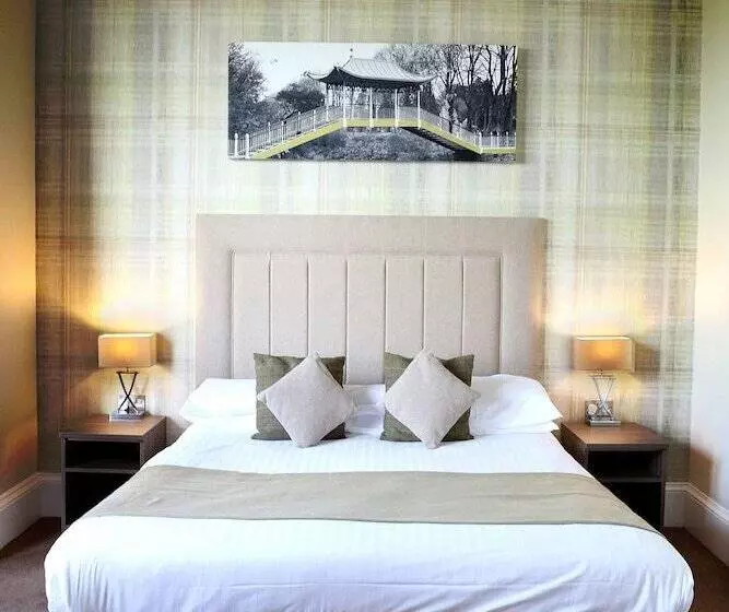 Отель Fairfield House