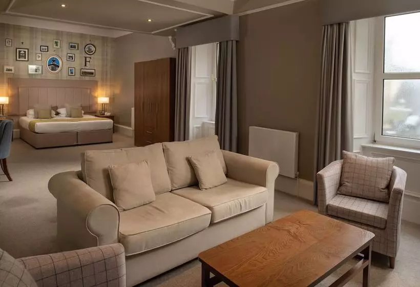 Отель Fairfield House