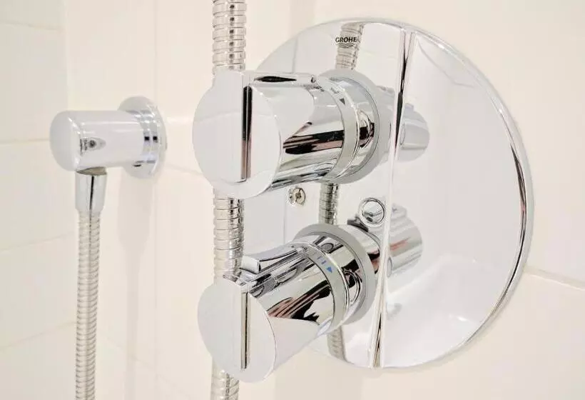 בית מלון כפרי Gainsborough House