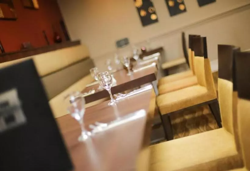 בית מלון כפרי Gainsborough House