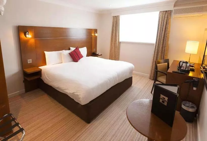 בית מלון כפרי Gainsborough House