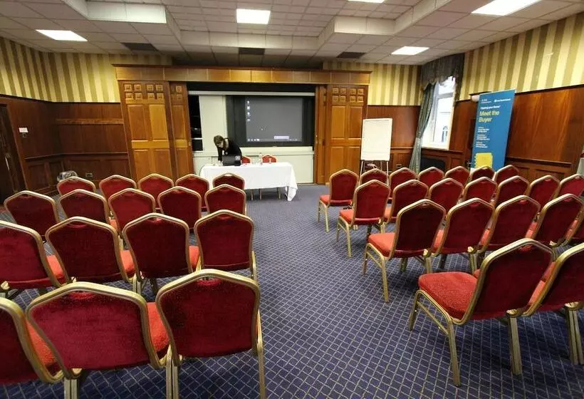 בית מלון כפרי Glenavon House