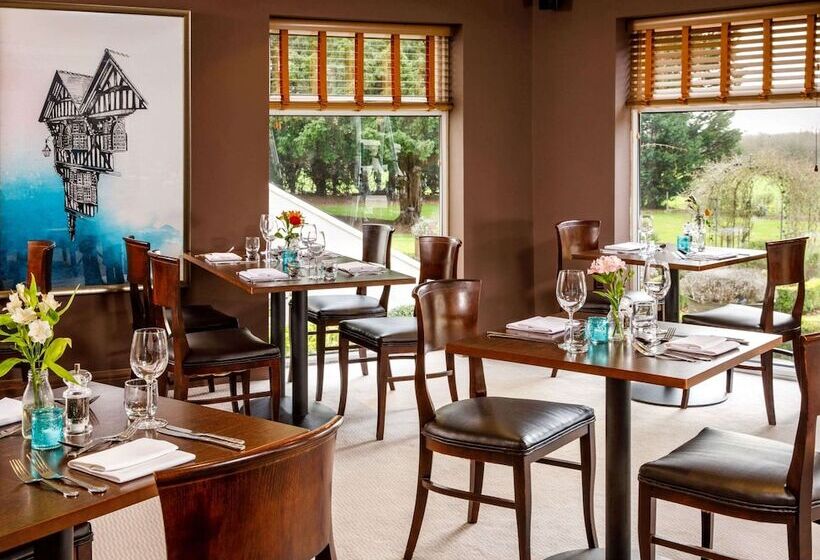 ホテル Mercure Chester Abbots Well