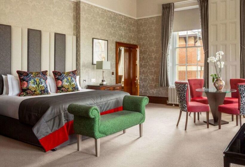 Oulton Hall Hotel, Spa & Golf Resort