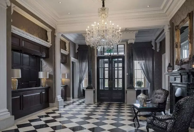 Oulton Hall Hotel, Spa & Golf Resort