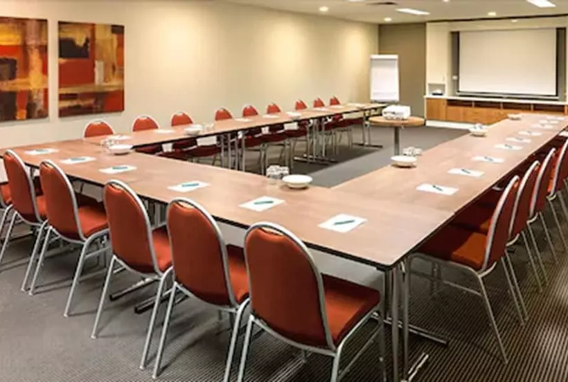 Отель Preston Park