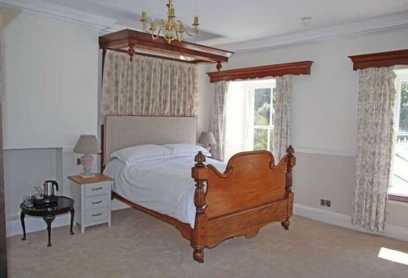 호텔 The Eagle House