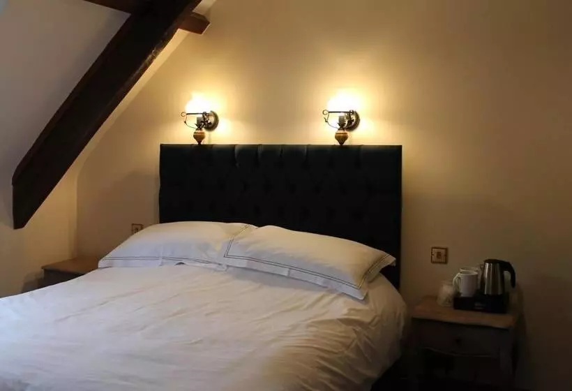 호텔 The Eagle House