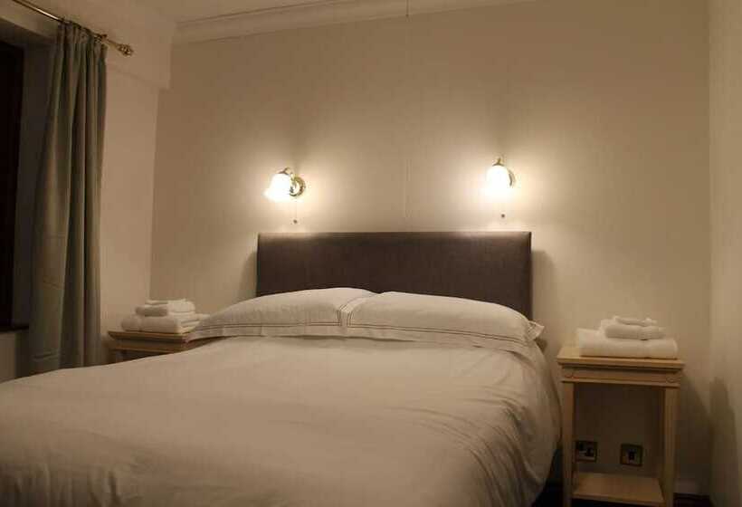 호텔 The Eagle House