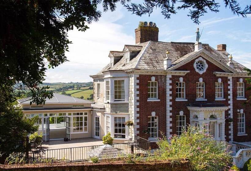 호텔 The Eagle House