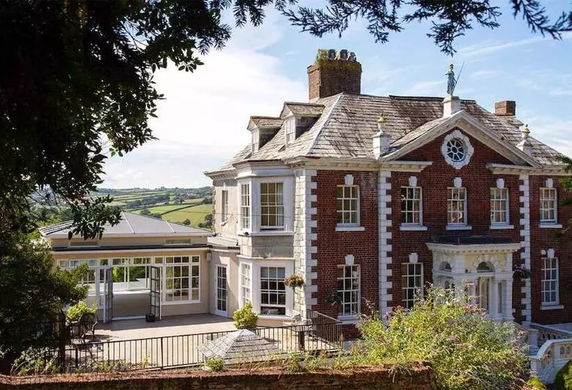 호텔 The Eagle House