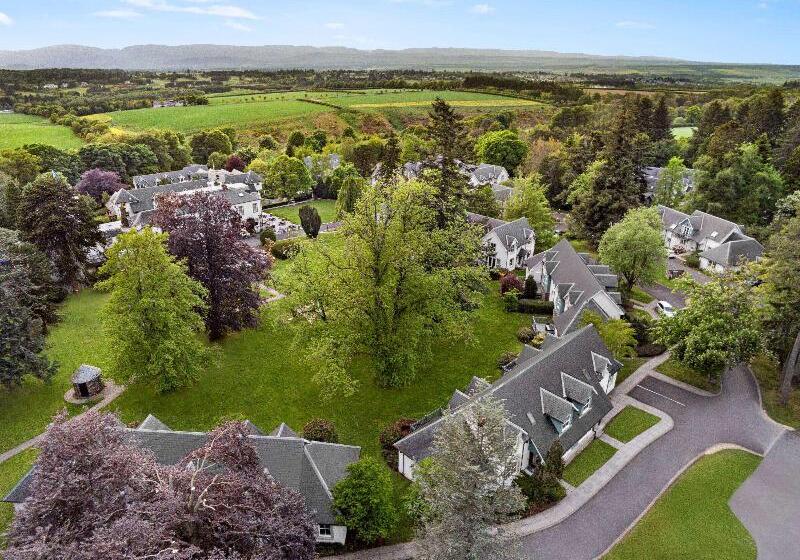 هتل Wyndham Duchally Country Estate