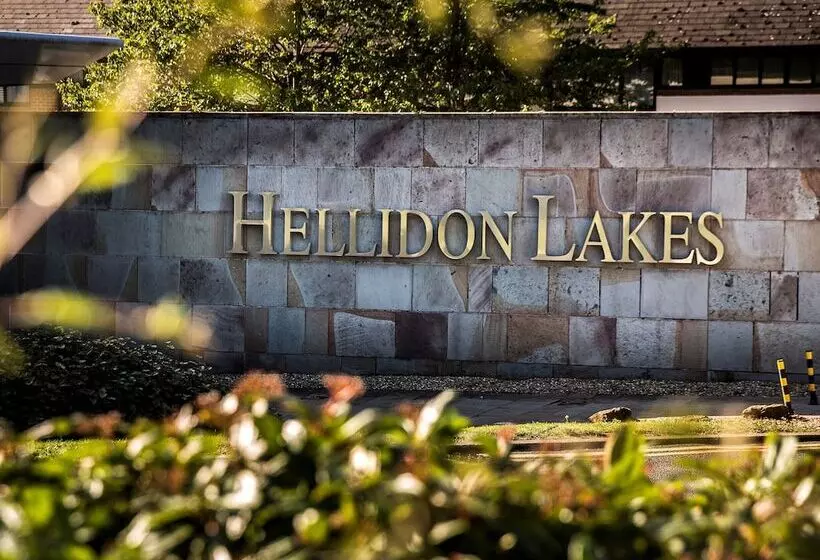 호텔 Hellidon Lakes