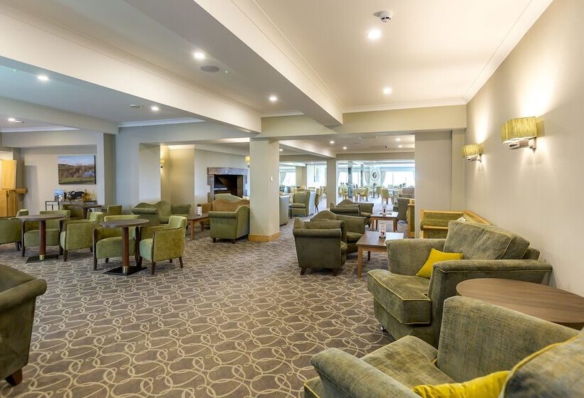 酒店 Hellidon Lakes