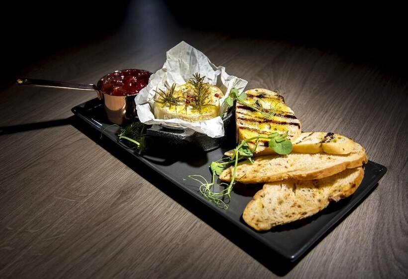 酒店 Hellidon Lakes